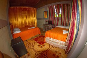 Rollanda Hotel Restaurant