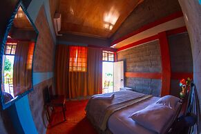 Rollanda Hotel Restaurant