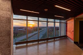 Holiday Inn Express & Suites Saskatoon East - University by IHG