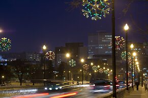 Holiday Inn Express & Suites Saskatoon East - University by IHG