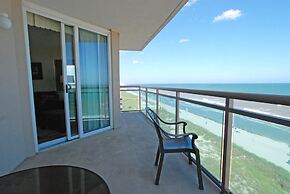 Atlantic Breeze 702 by RedAwning