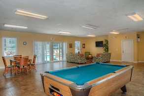 Ocean Keyes 2036 by RedAwning