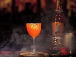 Admiral Hotel Manila - MGallery Collection