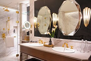 Admiral Hotel Manila - MGallery Collection