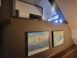 Hakuba Powder Lodge