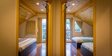 Hakuba Powder Cottages