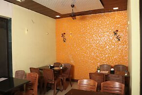 Hotel Geetanjali St Bus Stand Panvel