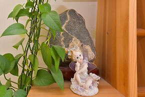 Shengjing Yiju Boutique Apartment 1st