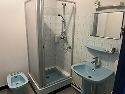 Hôtel Le Lyon Vert Commentry