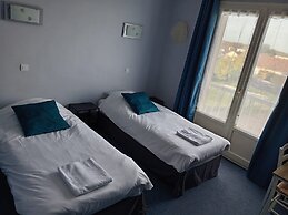 Hôtel Le Lyon Vert Commentry