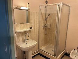 Hôtel Le Lyon Vert Commentry