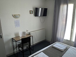 Hôtel Le Lyon Vert Commentry