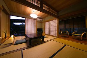 Yufuin Bath Satoyamasafu