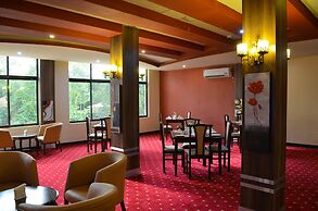 Grand Royal Swiss Hotel