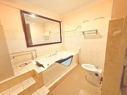 Gahahe Hills Hotel