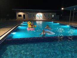 Banana Resort Sadao