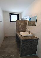 Top Harvest Rental - Hostel