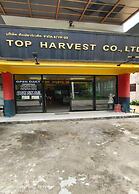 Top Harvest Rental - Hostel