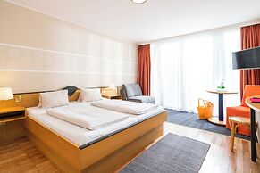 Zur Post & Appartementhaus Kern