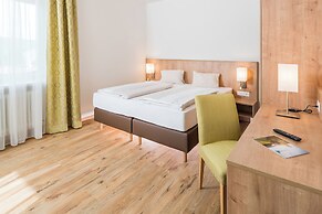 Zur Post & Appartementhaus Kern