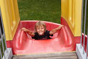 Zur Post & Appartementhaus Kern