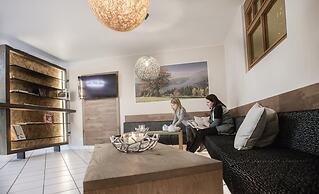 Zur Post & Appartementhaus Kern