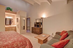 The Lift C212 2 Bedroom Condo by RedAwning