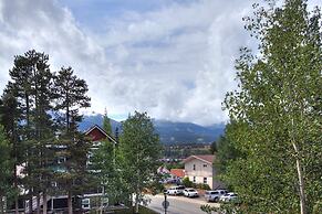 Alpenrose 303 2 Bedroom Condo by RedAwning