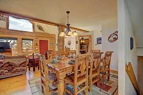 Barton  4 Bedroom Home by RedAwning