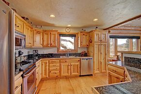 Barton  4 Bedroom Home by RedAwning