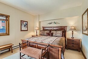 Ge At Breck Wetterhorn 3205 2 Bedroom Condo by RedAwning