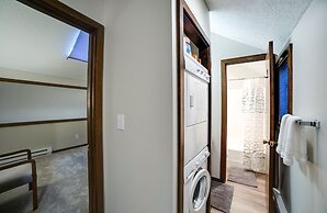 68sw - Fireplace - Washer/dryer - Dishwasher- Sleeps 4 2 Bedroom Home 