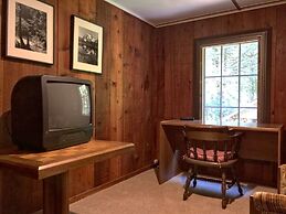 68sw - Fireplace - Washer/dryer - Dishwasher- Sleeps 4 2 Bedroom Home 