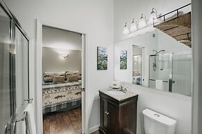 Glacier Springs – Cabin #16 - 1Br Cabin