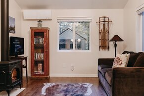 Glacier Springs – Cabin #16 - 1Br Cabin