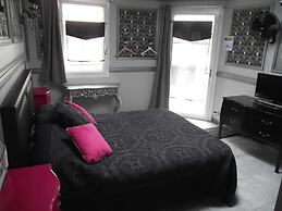 Les Belles Époques B&B