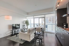 Noel Suites - York and Bremner