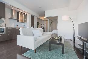 Noel Suites - York and Bremner