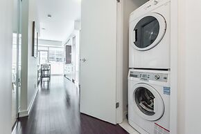 Noel Suites - York and Bremner