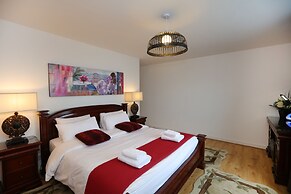 Waterfront Penthouse