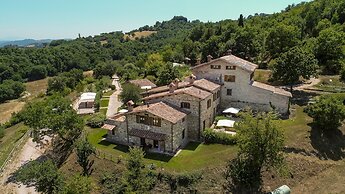 Agriturismo Fonte Chiara