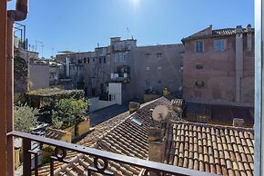 Navona Essence Hotel