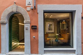 Navona Essence Hotel