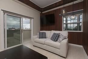 King's Hotel & Residences