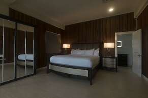 King's Hotel & Residences