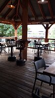 Riverside Inn