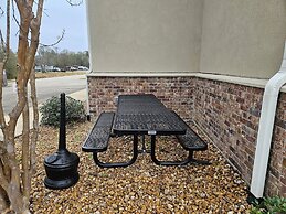 Heritage Place Hotel & Suites