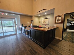 Heritage Place Hotel & Suites