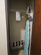 Heritage Place Hotel & Suites