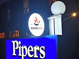 Pipers Lodge